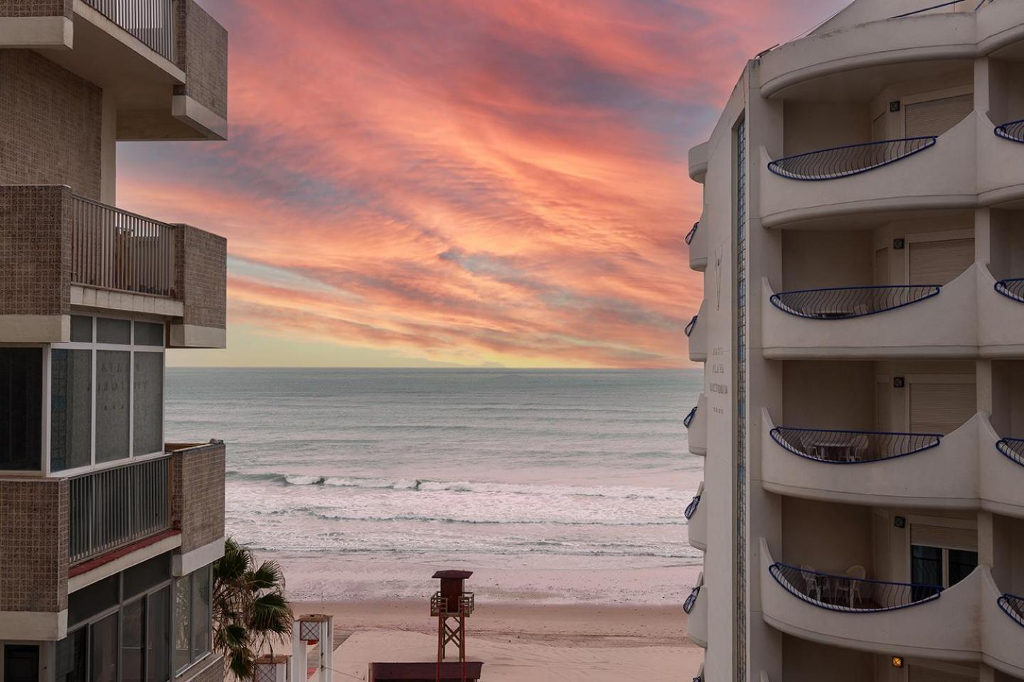 Hotel Spa Cadiz Plaza (Adults Only) Bagian luar foto